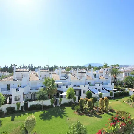 شاليه Naranjos M3 22 *