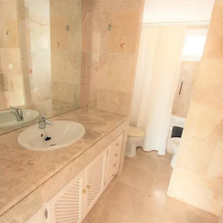 Alpesi faház Naranjos M3 22 Marbella