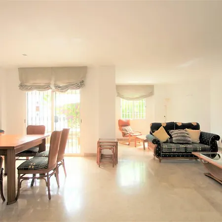 Naranjos M3 22 Chalet *